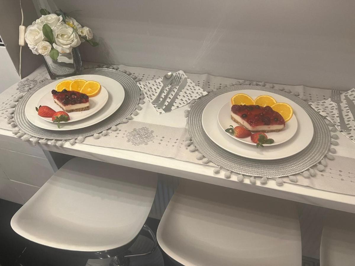 Apartment Luxe Free Wifi, Free Parking, Free Netflix Friern Barnet Екстер'єр фото